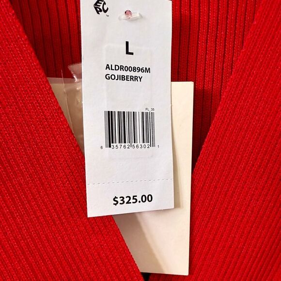 Adrianne Landau red sweater dress. Very flattering hugs the curves. LG - Picture 10 of 10